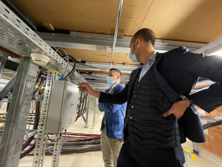 unareti zaphiro visit